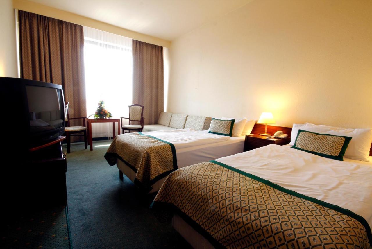 Danubius Hotel Hungaria City Center Budapešť Pokoj fotografie